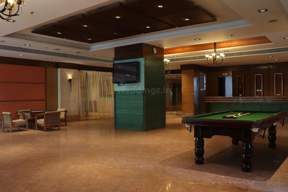 The Cambay Grand Ahmedabad Exterior foto