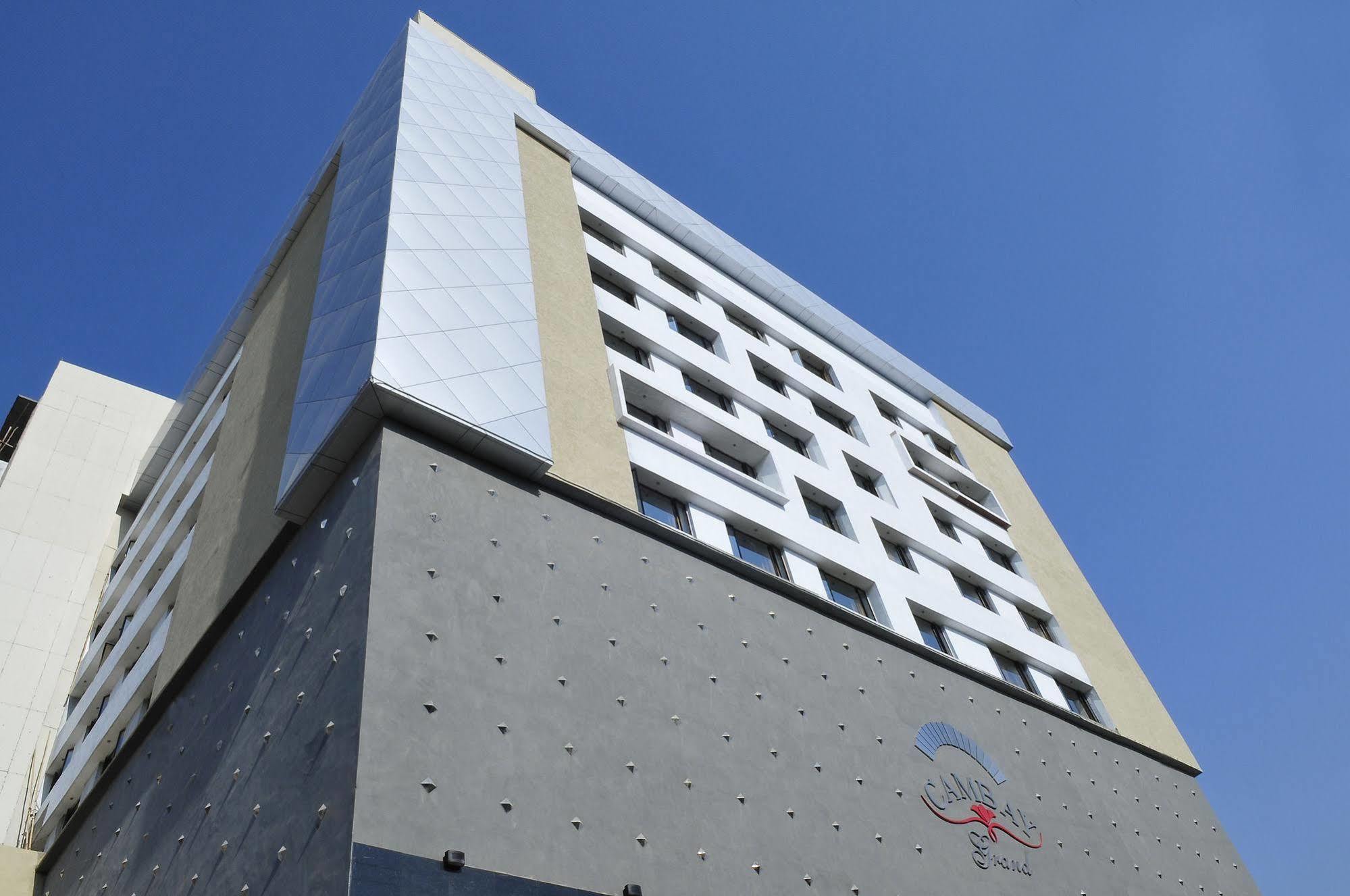 The Cambay Grand Ahmedabad Exterior foto